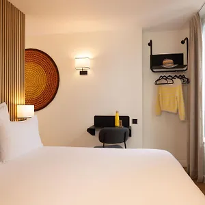 Korner Montmartre Hotel